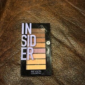 🌟 3/$10 revlon color stay 940 initiee eye shadow
